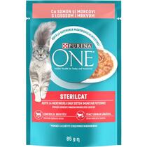 PURINA ONE® STERILCAT Mini Fileti u Umaku s Lososom i Mrkvom